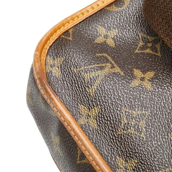 LOUIS VUITTON Authentic Brown Monogram Leather Shoulder Bag - Picture 4 of 12